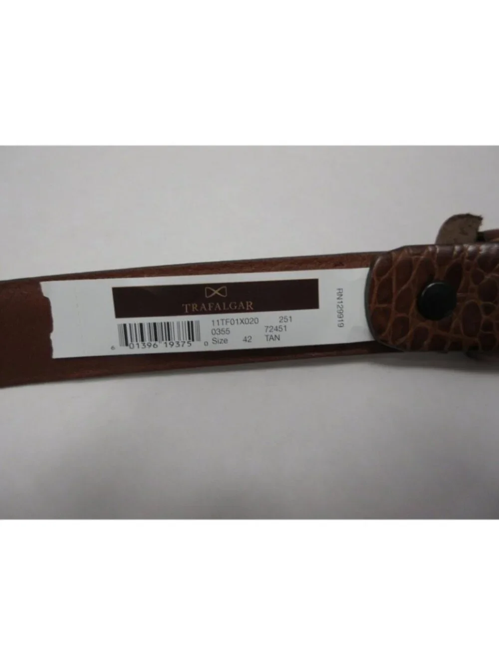 Trafalgar Belt 42 Tan Full Grain Leather Croc Embossed Classic NEW